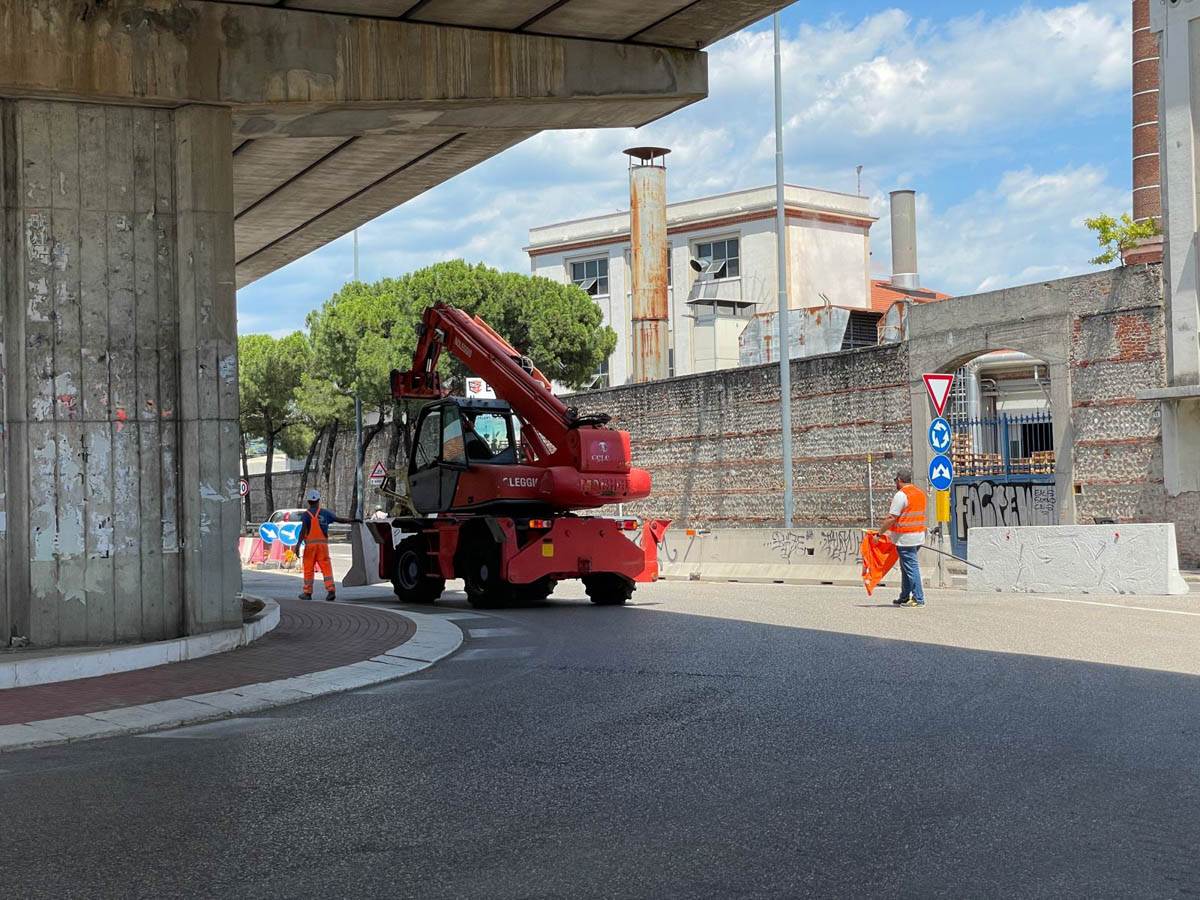 Rotonda viale Piave - operazioni chiusura