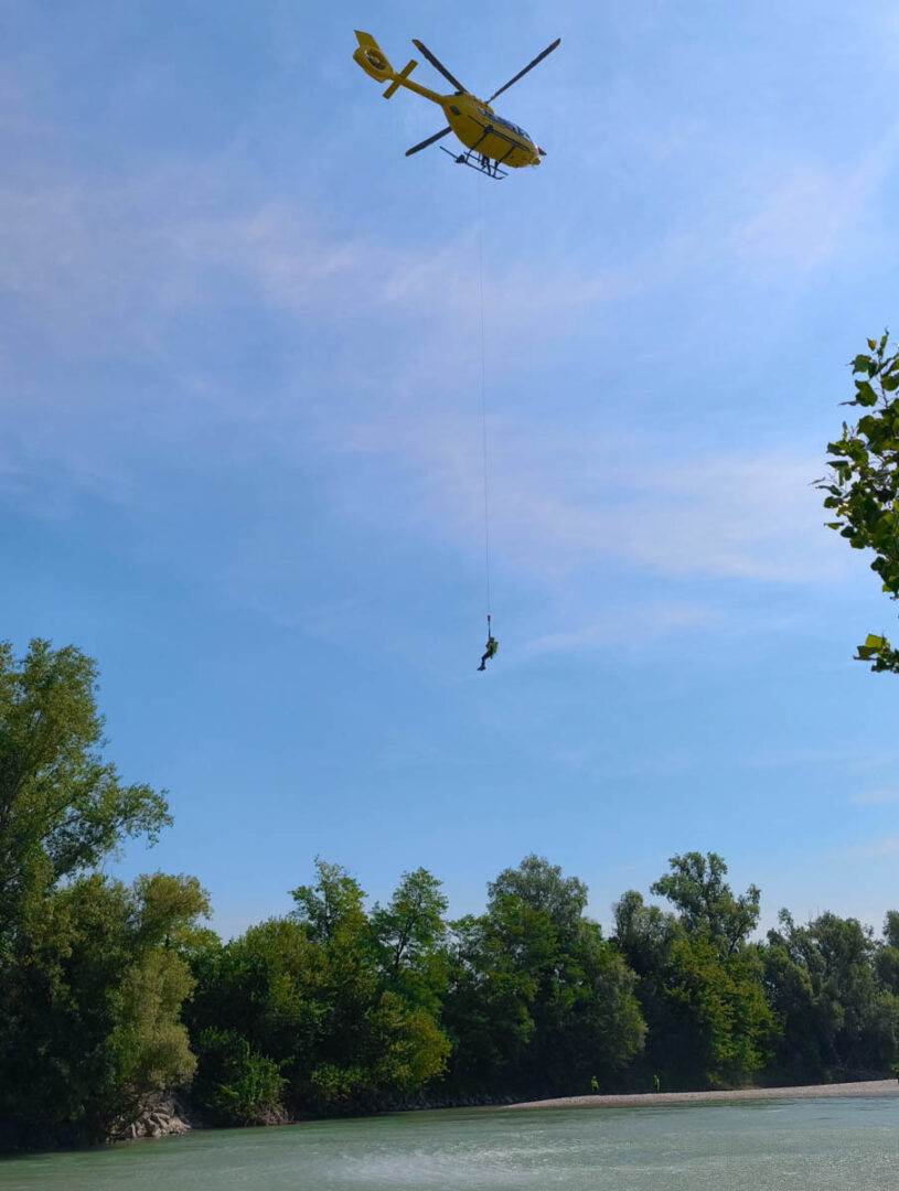 Addestramento SUEM 118 elisoccorso recupero Adige