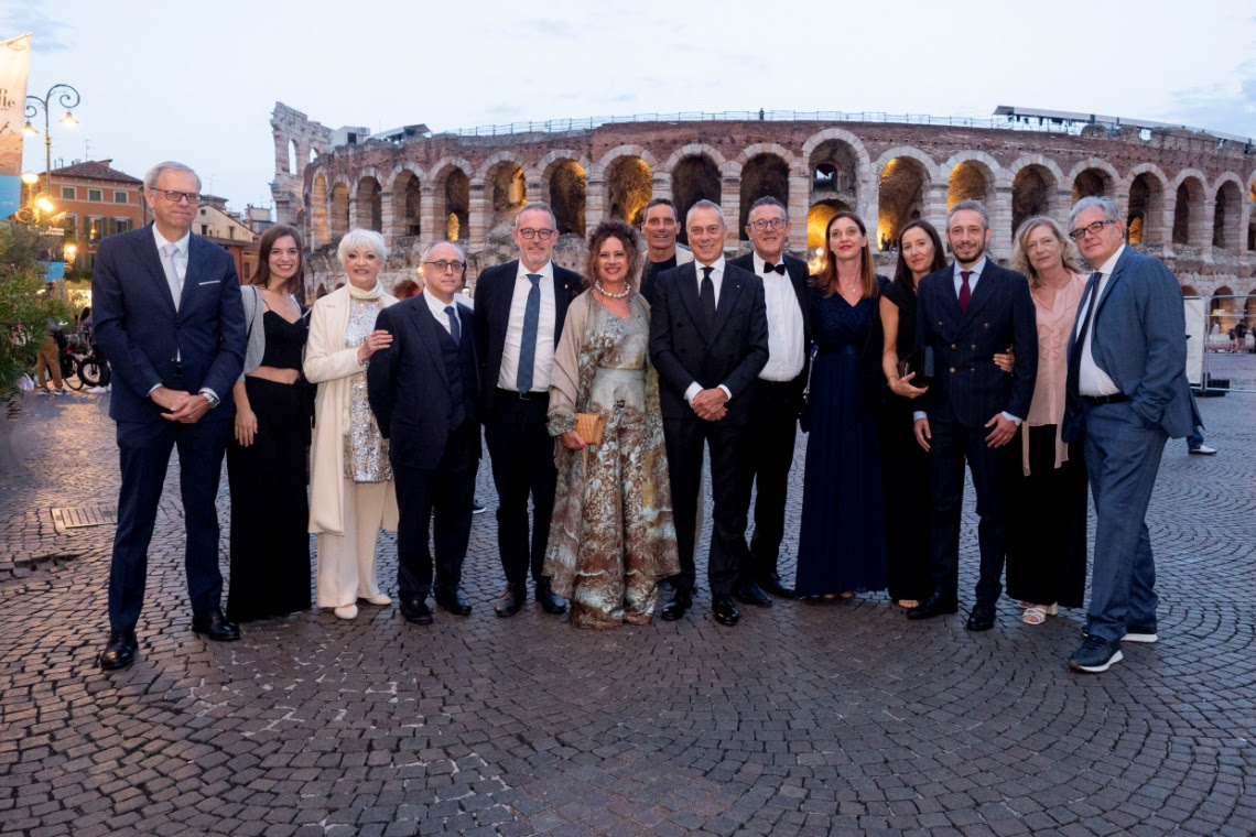 I rappresentanti delle Province con il vicedirettore artistico Stefano Trespidi (foto Ennevi)