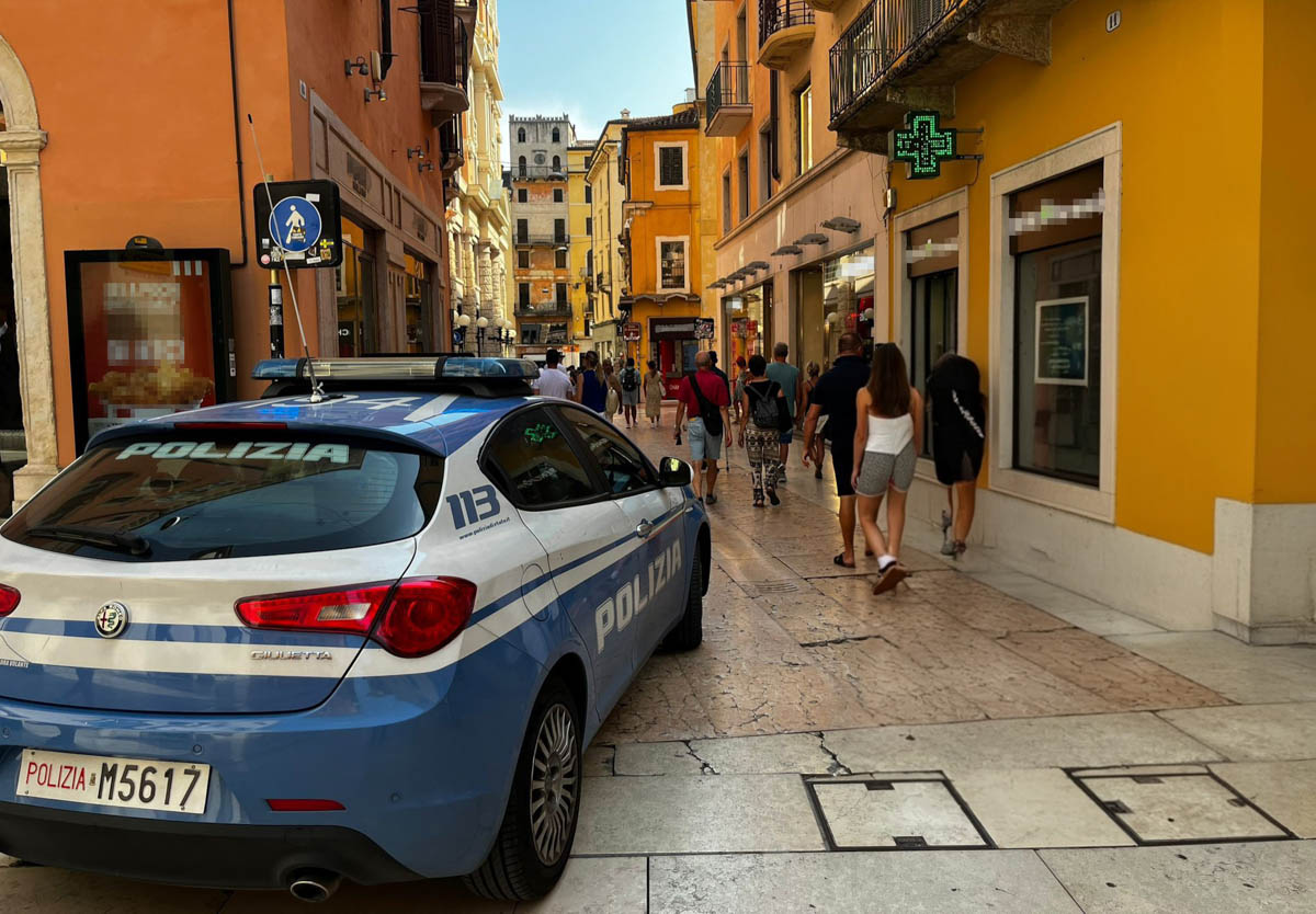 Polizia di Stato - Verona via Mazzini