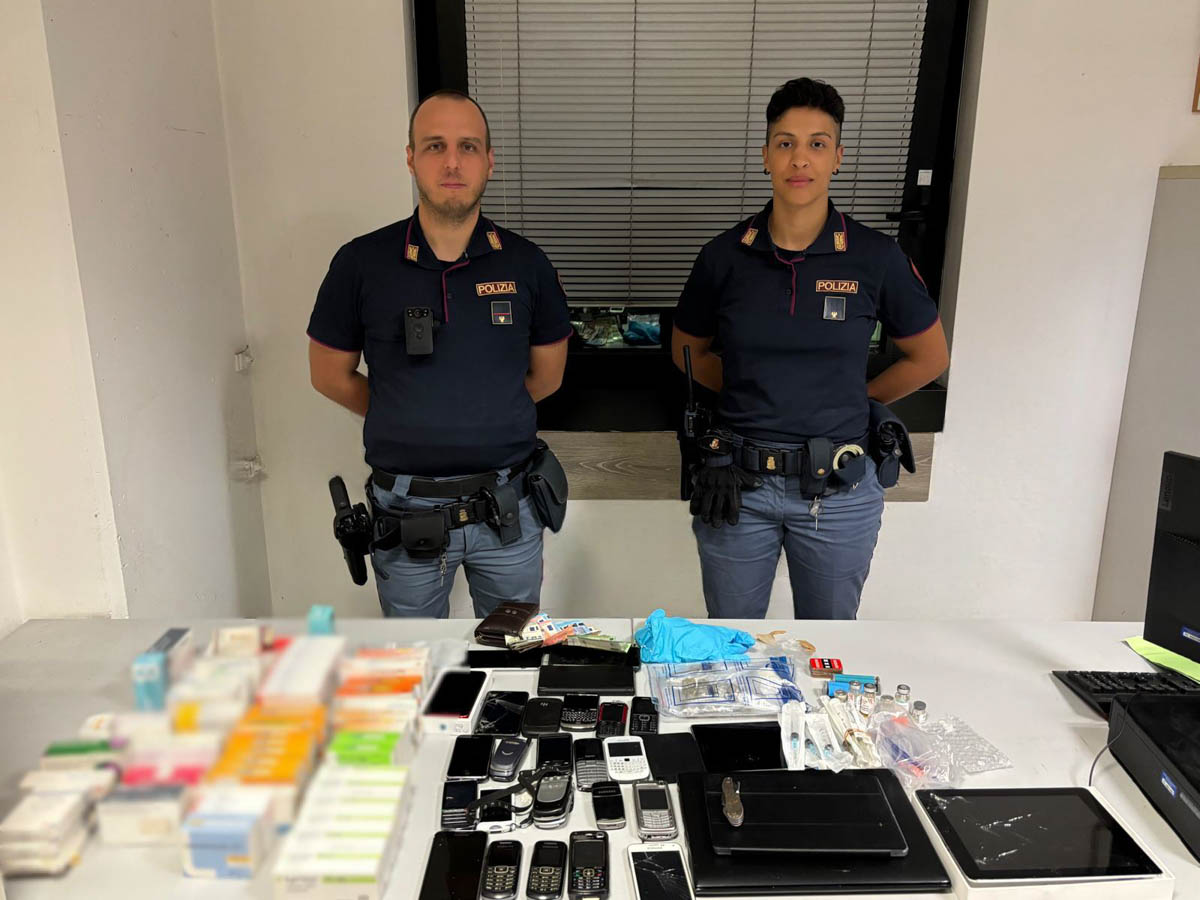 Polizia di Stato - spacciatore Golosine segnalato su YouPol