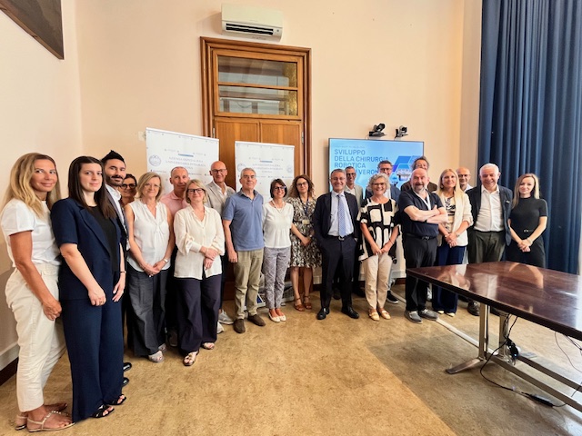 Chirurgia robotica delegazioni lombarde AOUI Verona