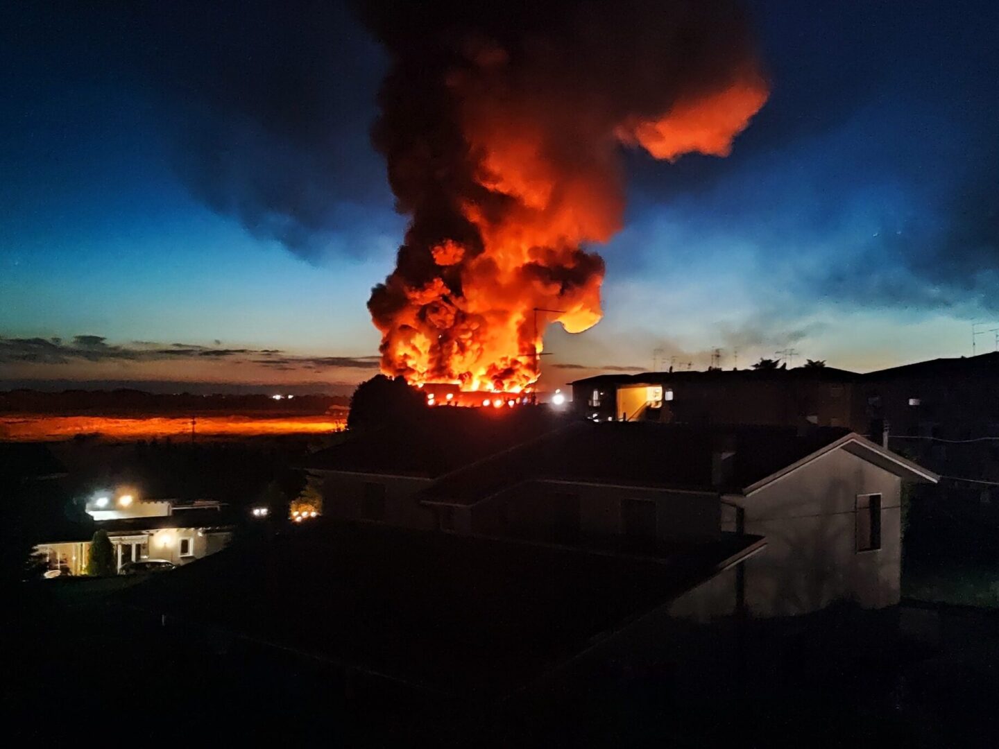 Villafontana incendio Geofin 31 agosto 2025