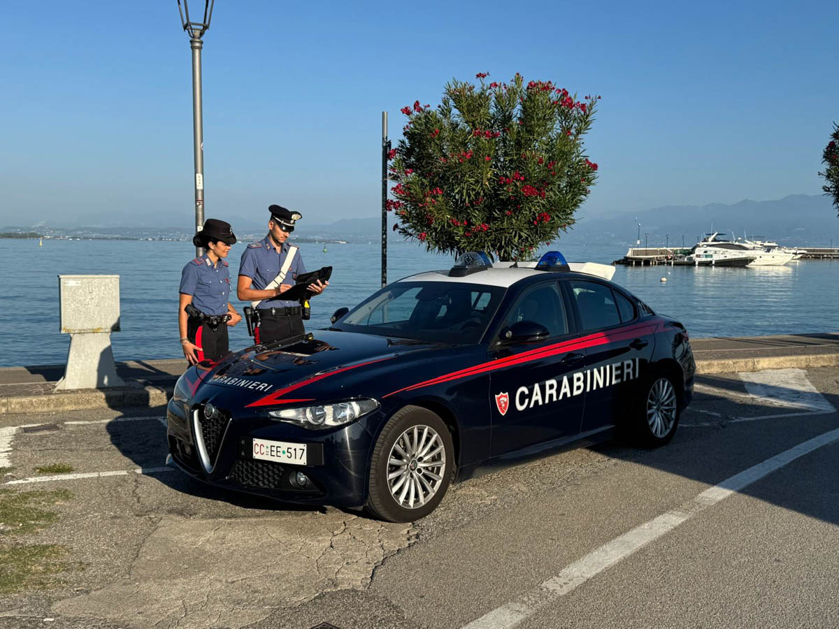 Carabinieri a Peschiera del Garda