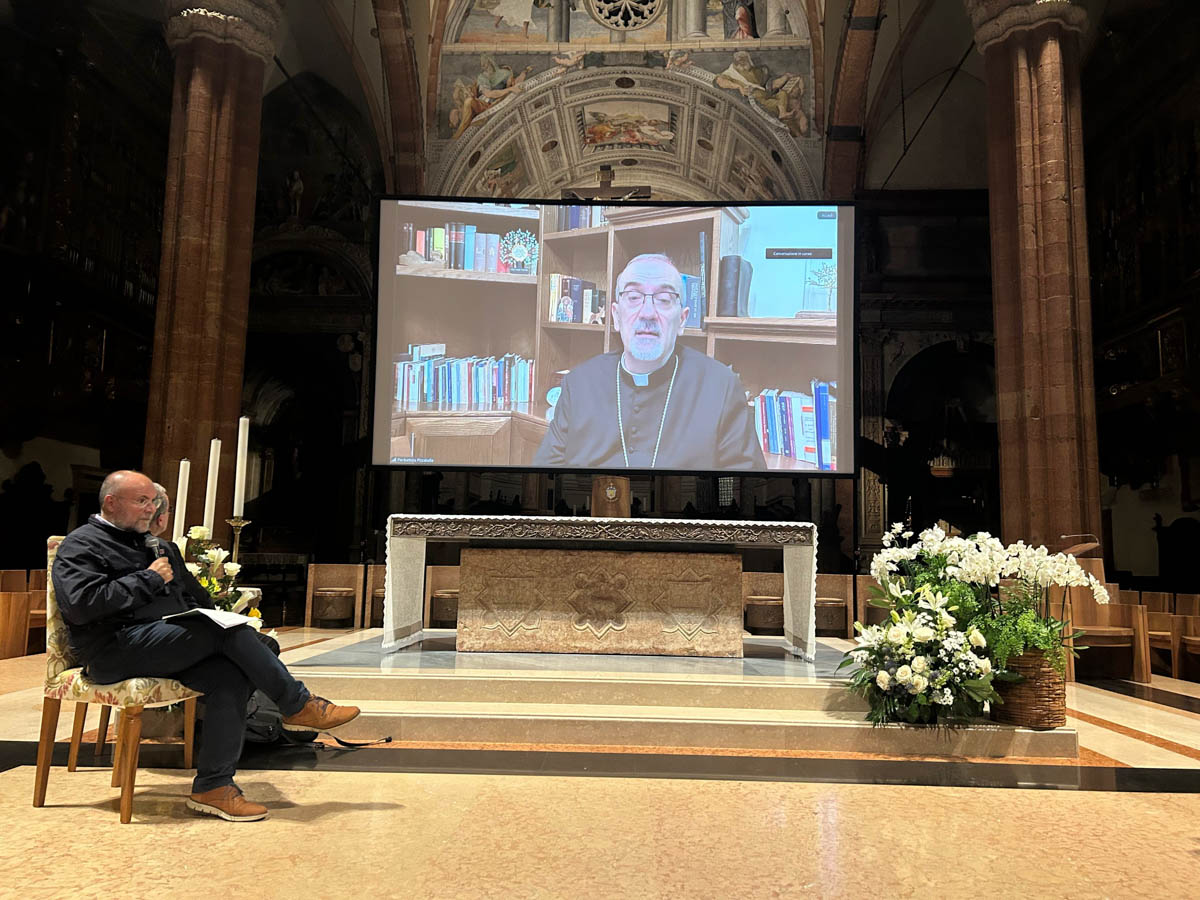 Cardinale Pizzaballa a Poeti Sociali