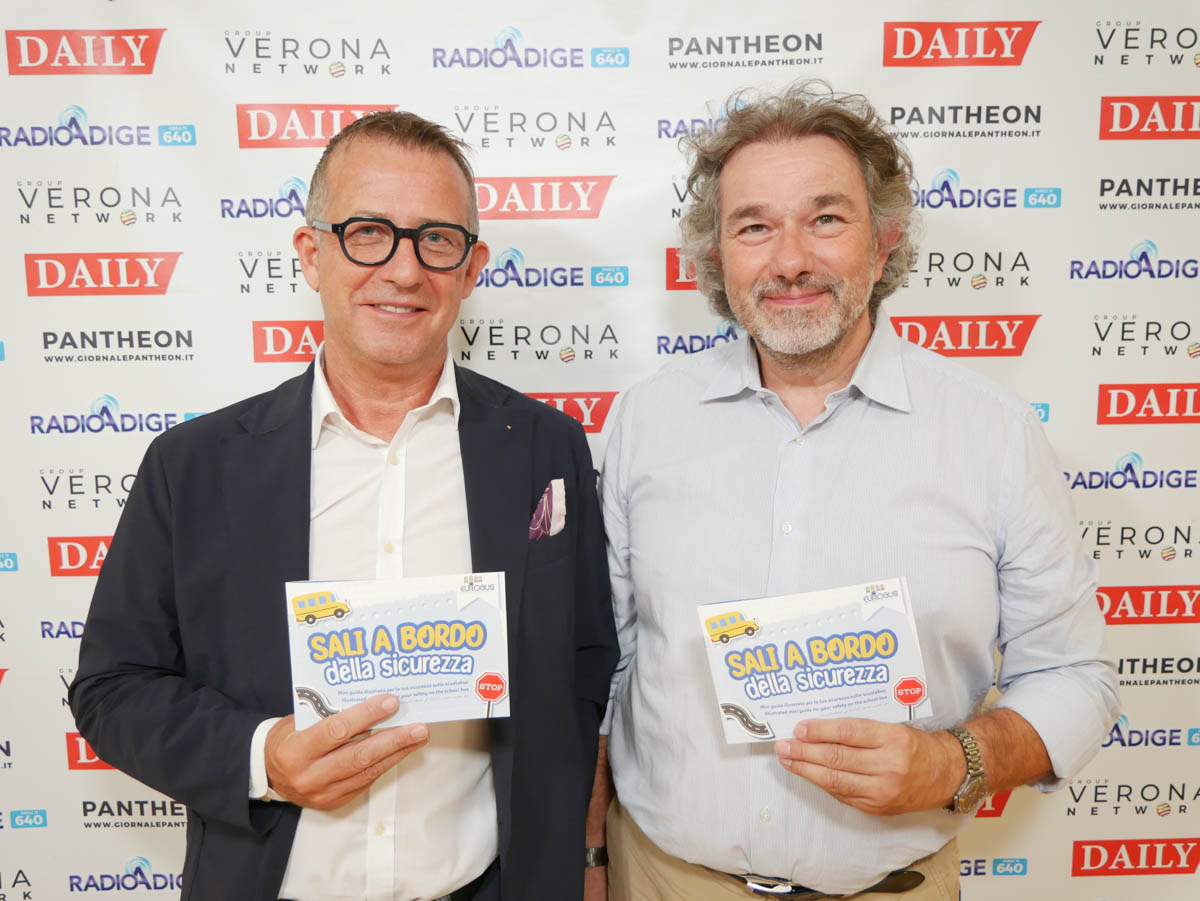 Consorzio Eurobus - Paolo Marzolla e Cristian Angelini - Iniziativa libretto scuolabus "Sali a bordo della sicurezza"