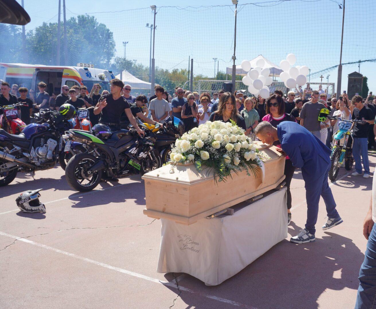 Funerali Mattia Adami Santo Stefano di Zimella (1)