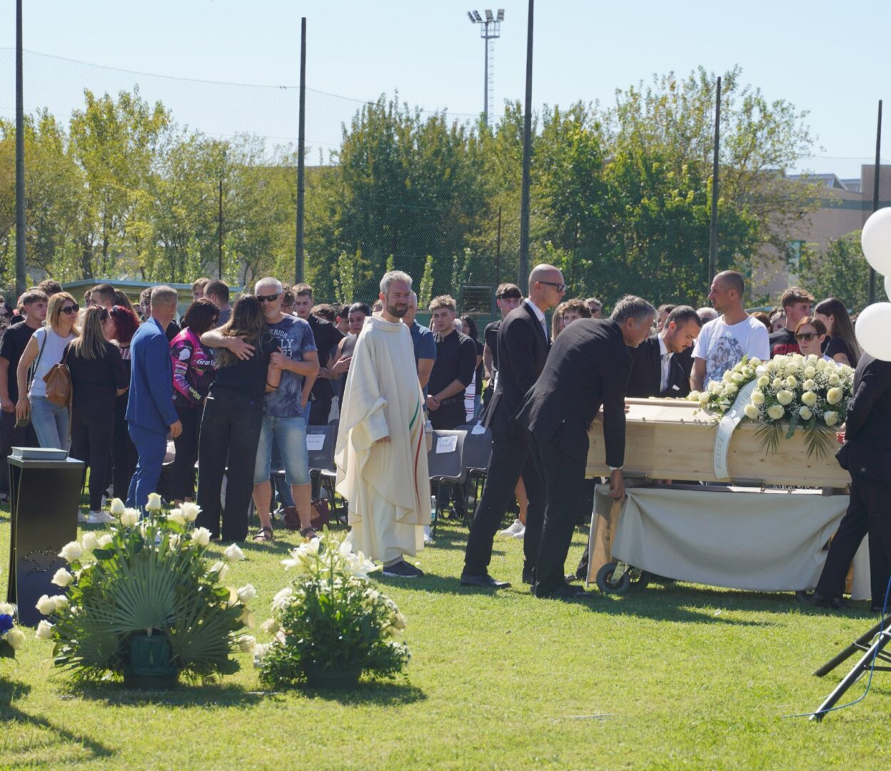 Funerali Mattia Adami Santo Stefano di Zimella (1)