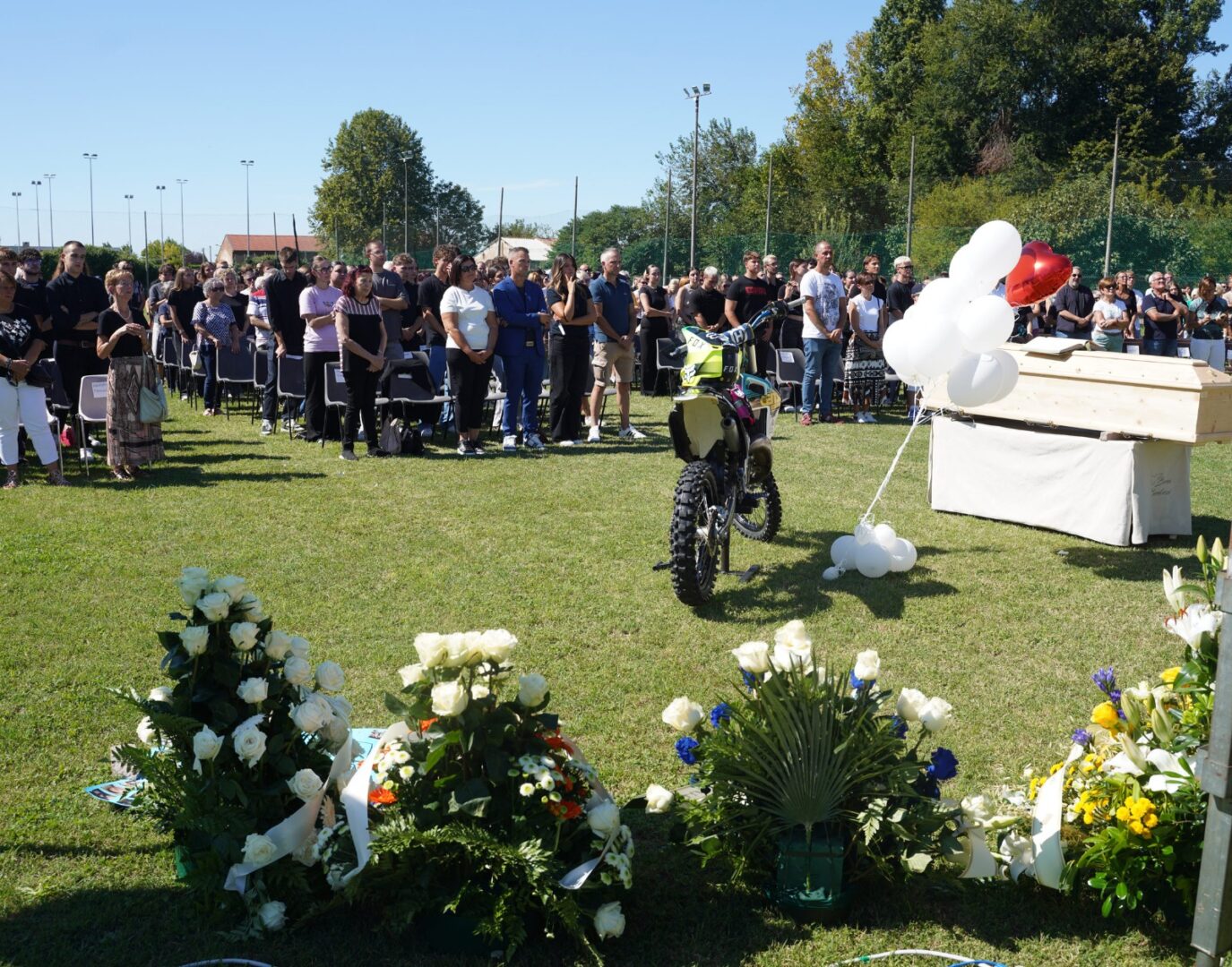 Funerali Mattia Adami Santo Stefano di Zimella (1)