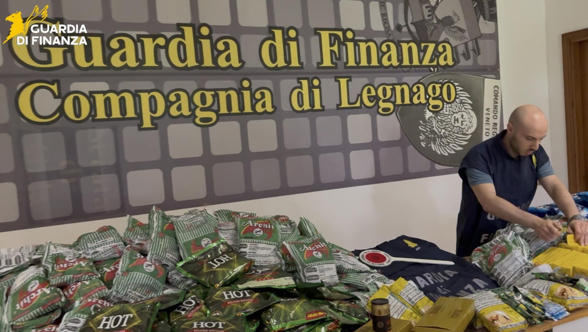 Guardia di finanza Verona tabacco contrabbando (1)