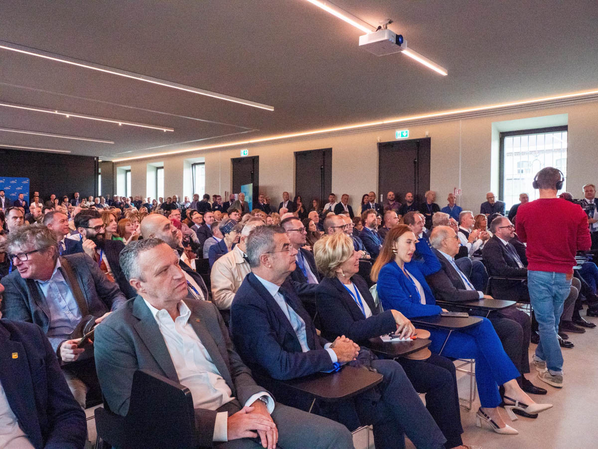 Verona Domani - convention VDay