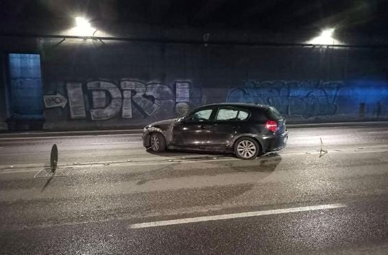 Incidente sottopasso via Dal Cero, ubriaco e senza patente