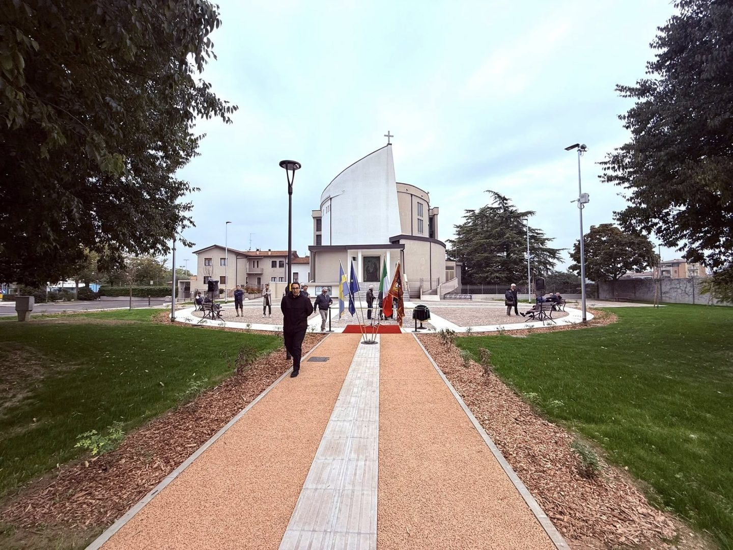 Piazzale Sforni Sacra Famiglia
