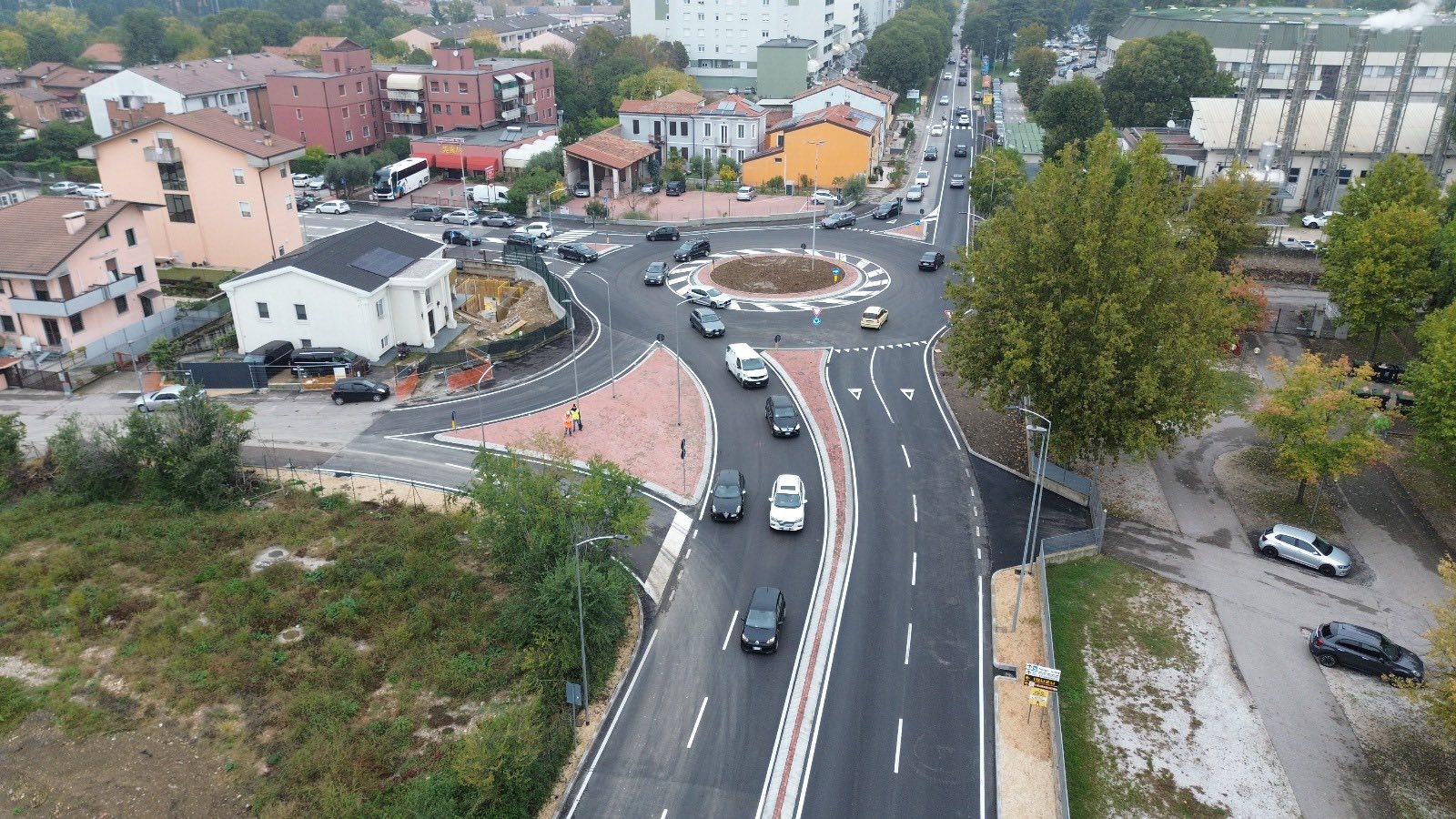 Rotatoria Verona Sud rotonda borgo roma cadidavid