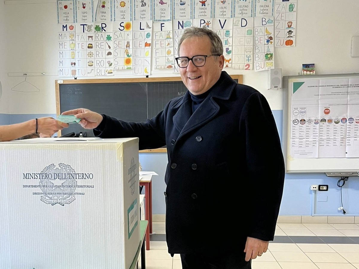 Giovanni Manildo vota elezioni regionali 2025