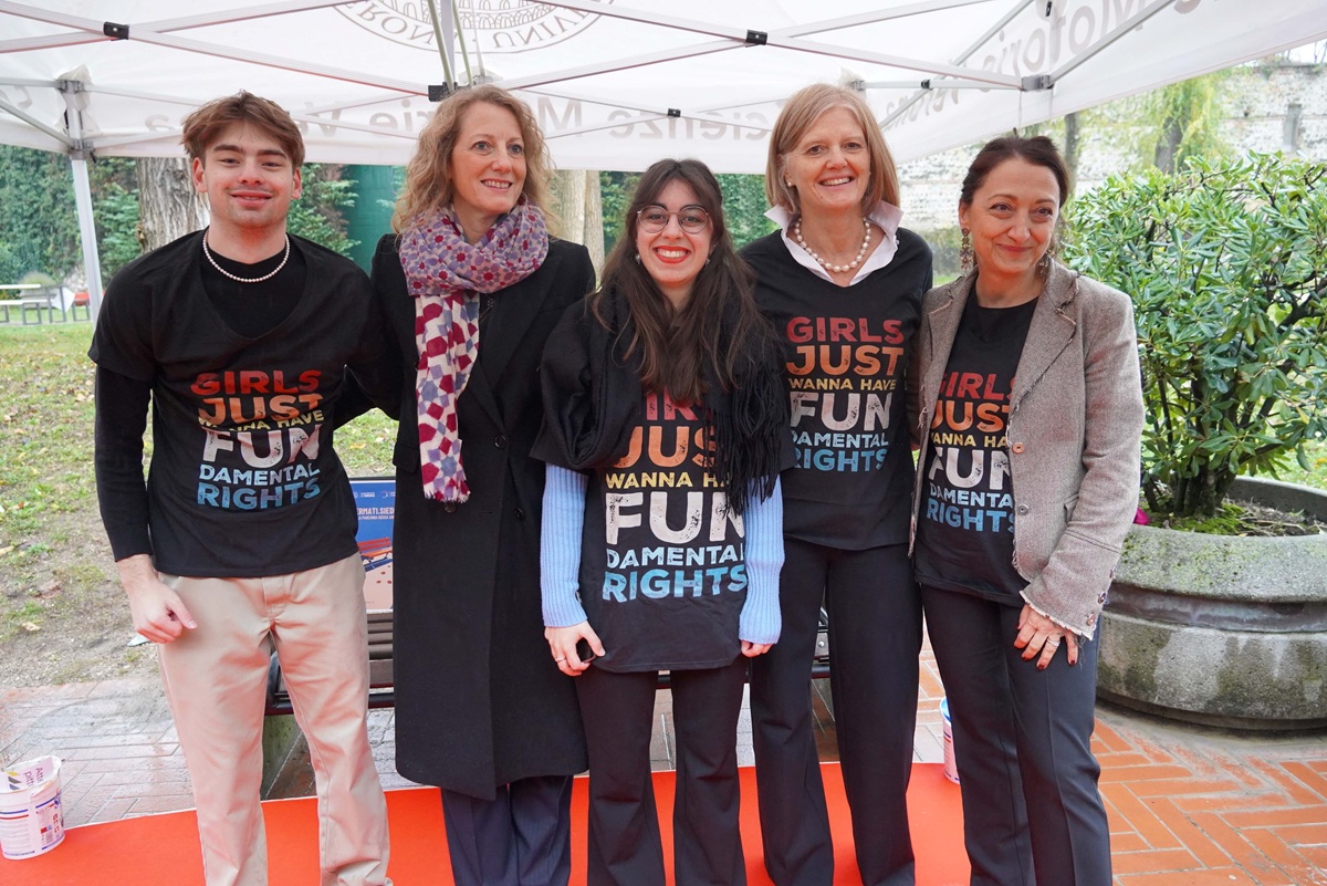 Panchina rossa Università di Verona (1)