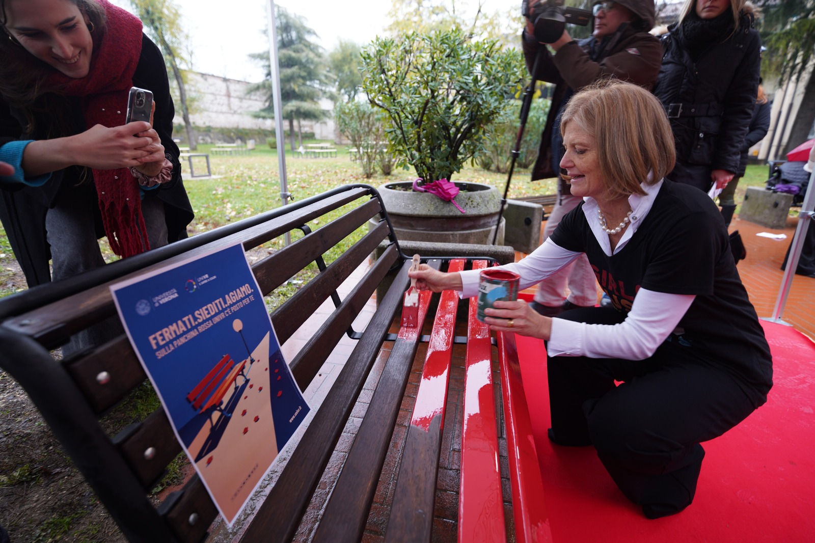 Panchina rossa Università di Verona (1)