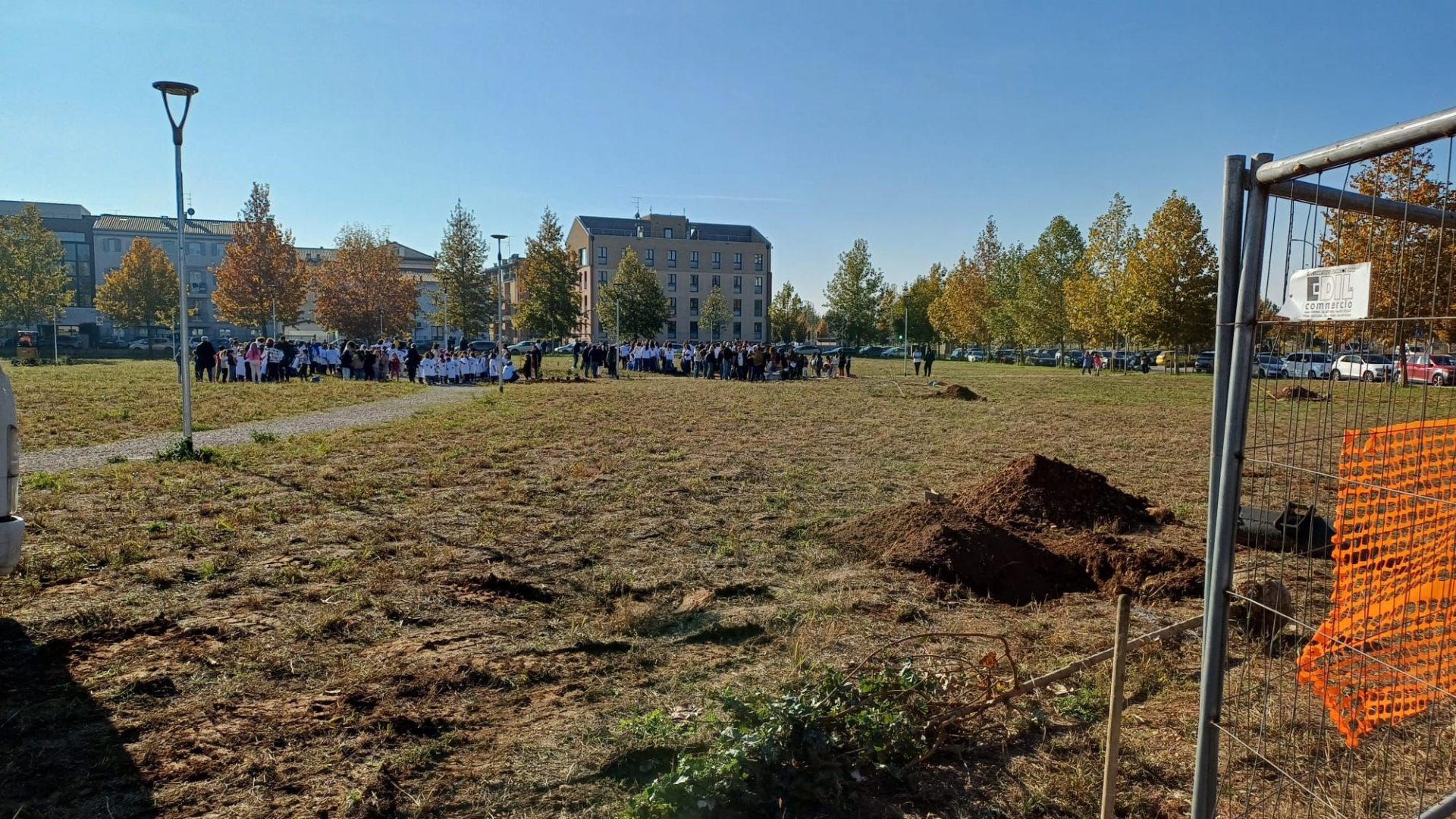 Piantumazione alberi Parco Santa Teresa (2)