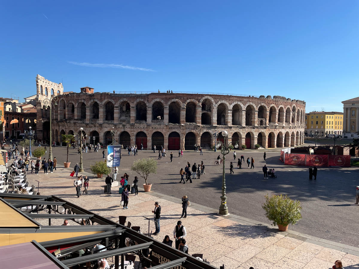 Piazza Bra, il Liston e l'Arena