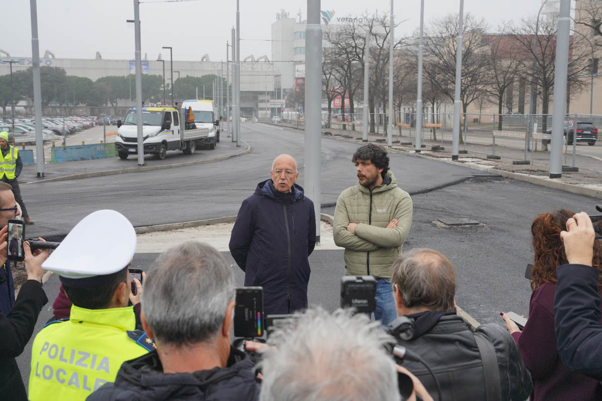 Cantiere filovia Verona sud (19-12-2025) - Mazza e Ferrari