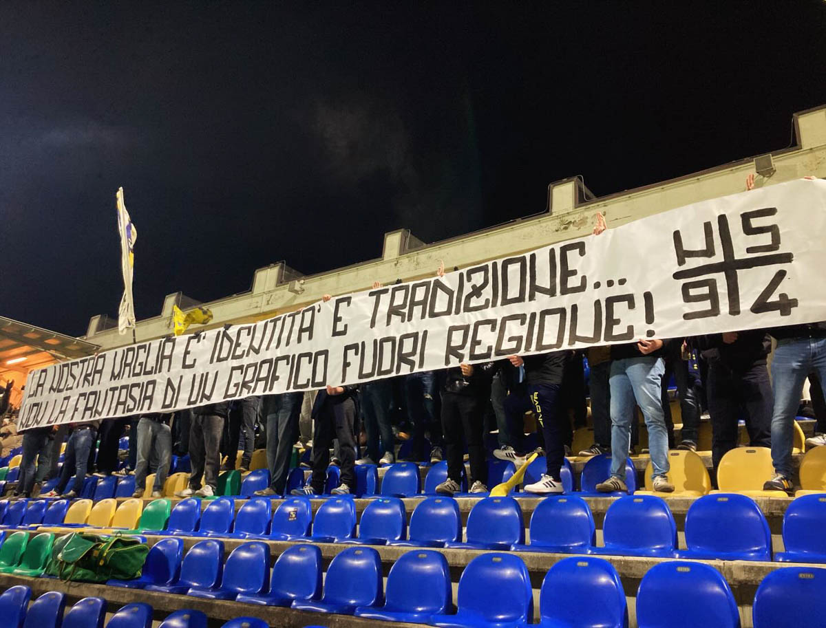 Chievo North Side contro terza maglia special blackout