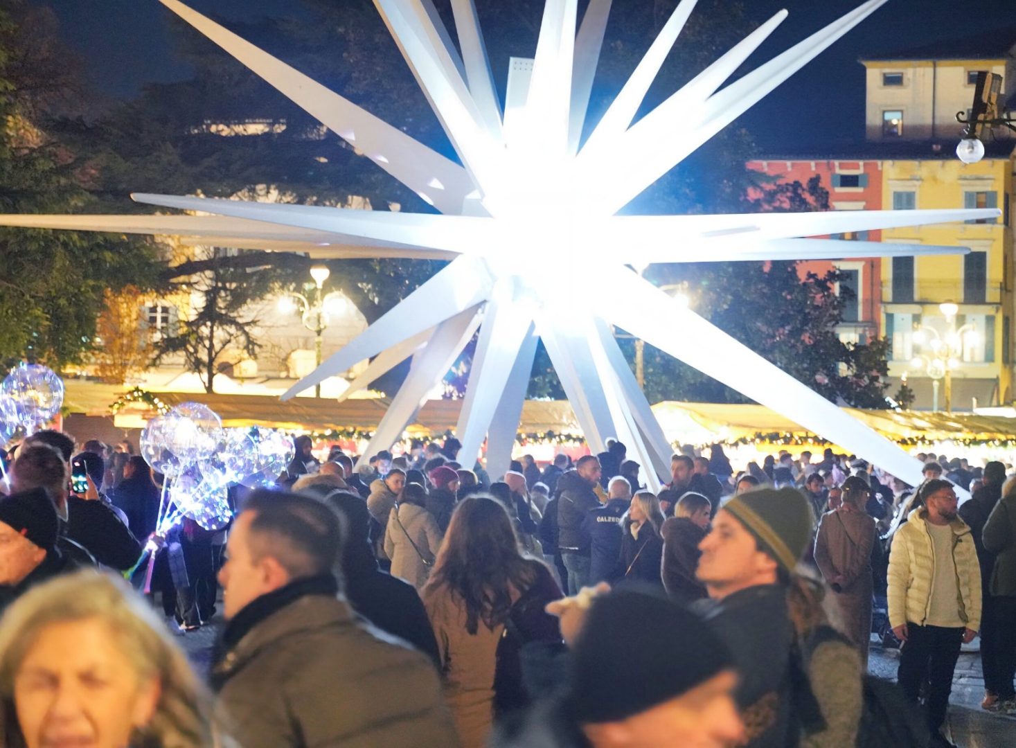 Mercatini di Natale 2025 Verona Piazza Bra
