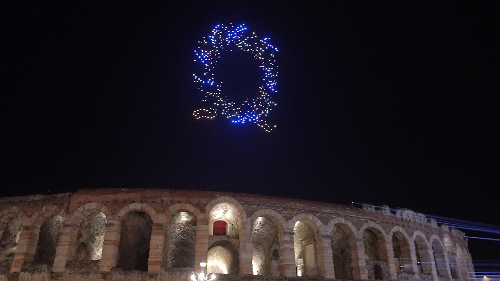 Natale Verona droni Arena