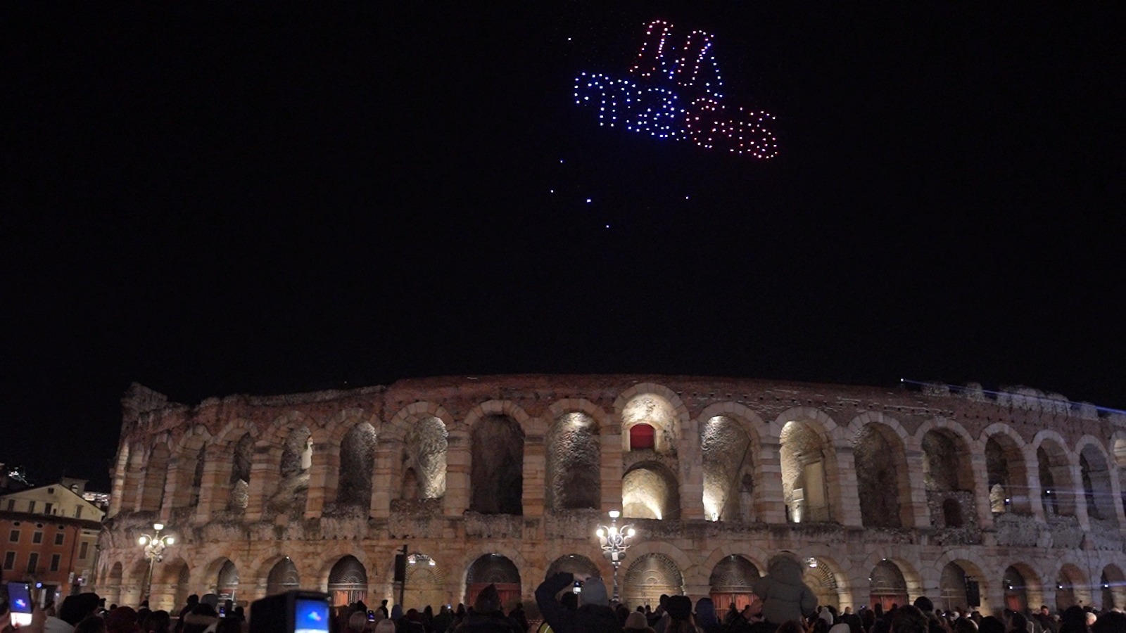 Natale Verona droni Arena