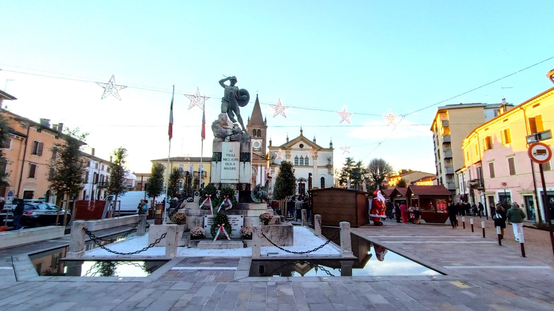 Piazza Martiri Isola della Scala (1)
