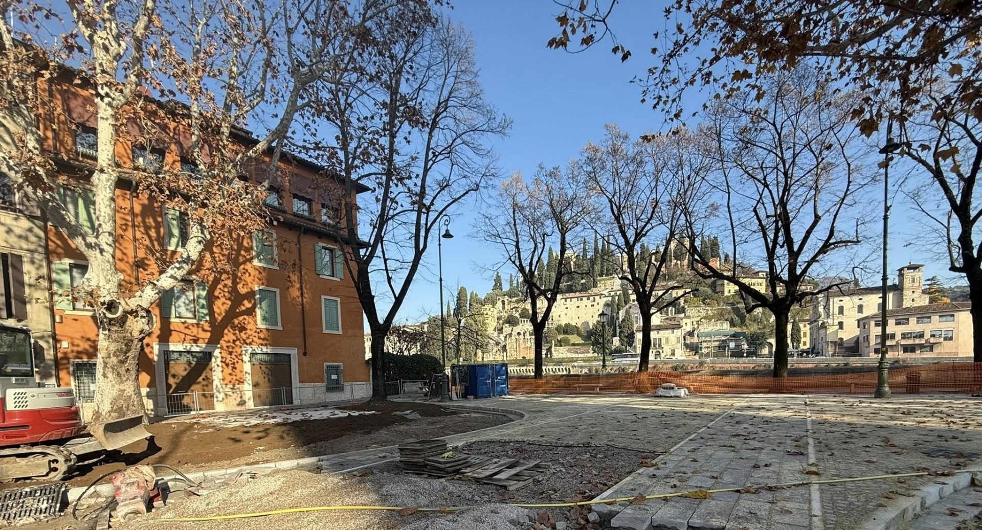 Piazzetta Bra Molinari Verona