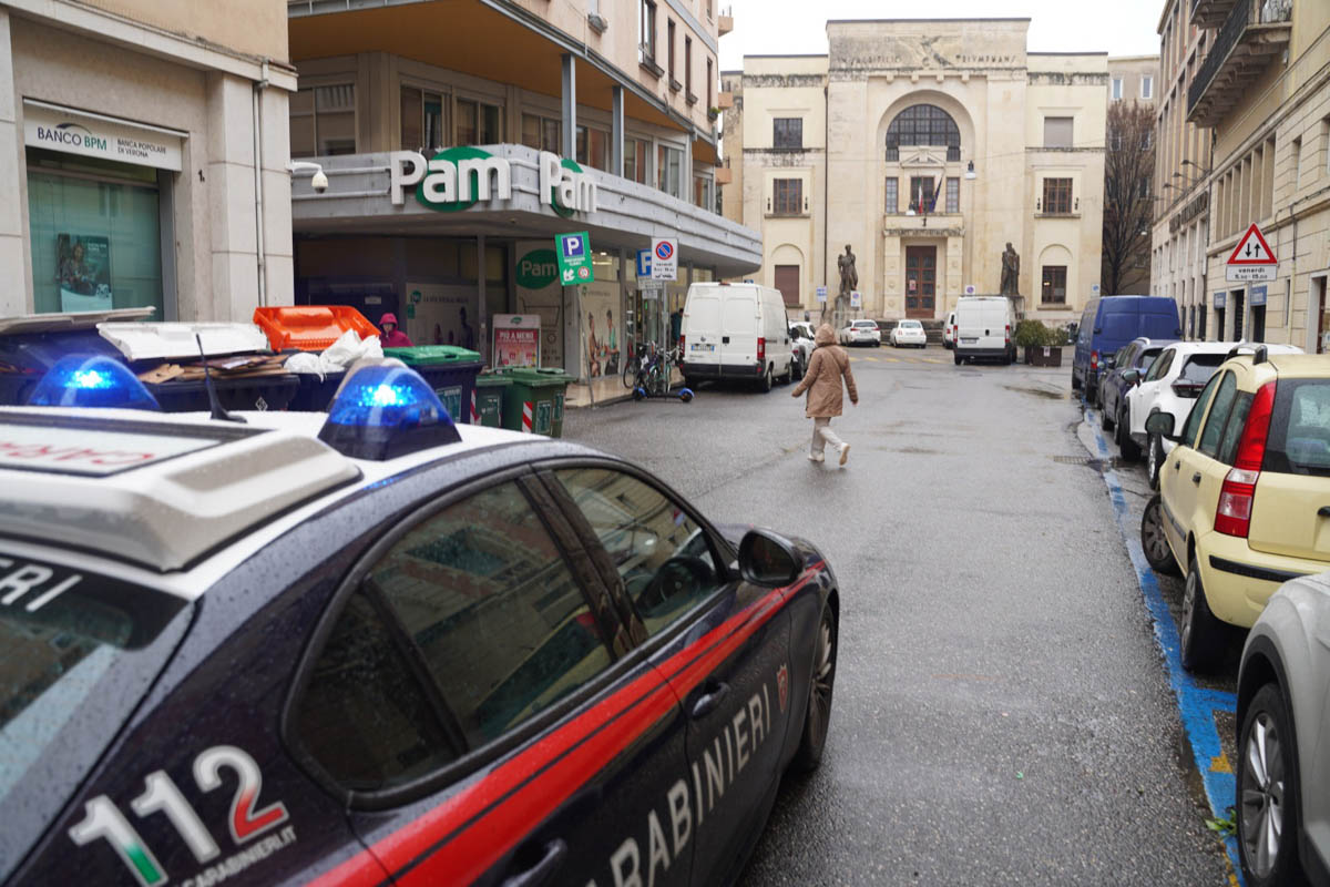 Zona rossa a Verona in via dei Mutilati zone rosse