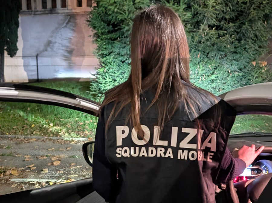 Squadra Mobile - Esecuzione ordinanze custodia cautelare in carcere