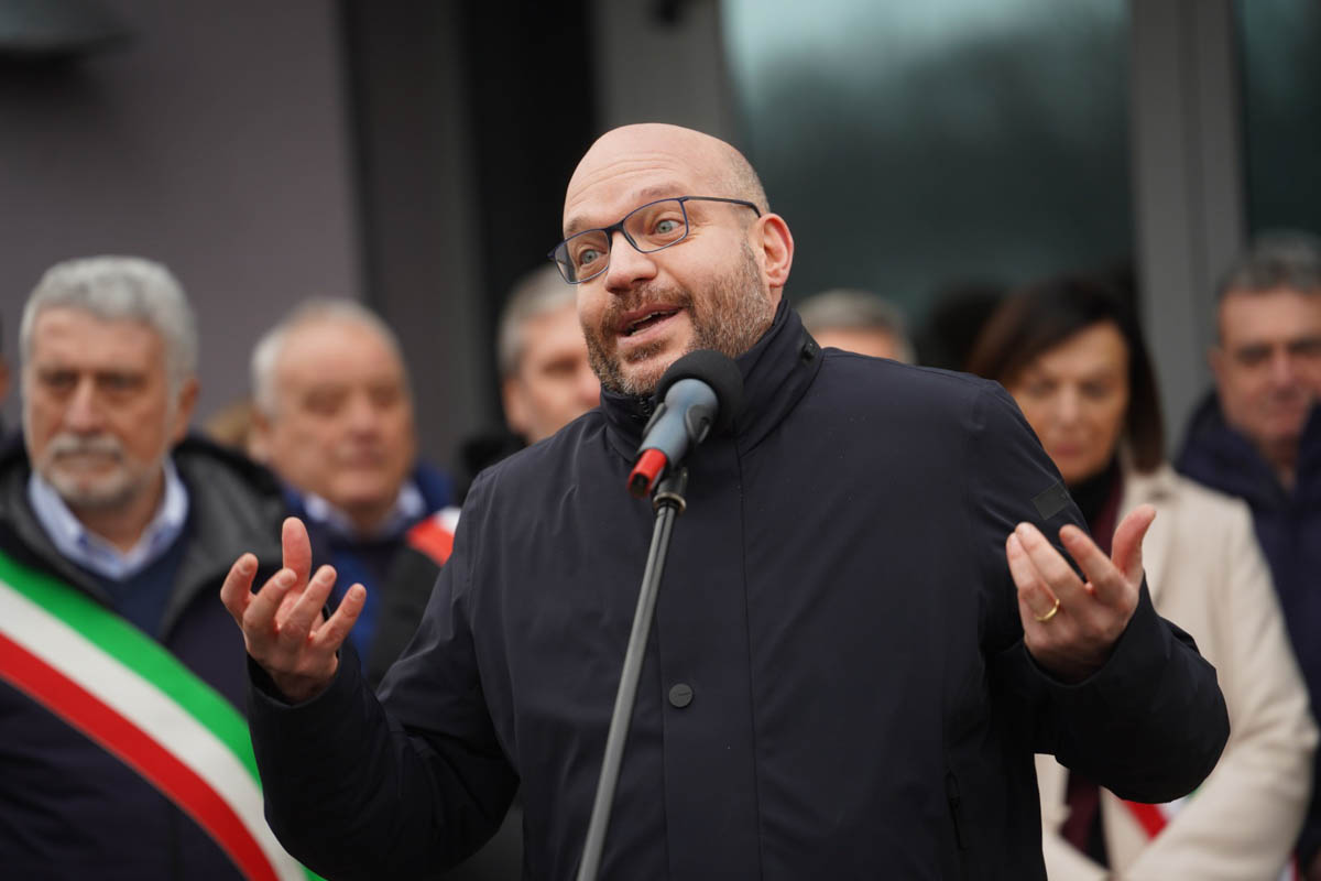 Lorenzo Fontana all'inaugurazione della nuova sede di Acque Veronesi