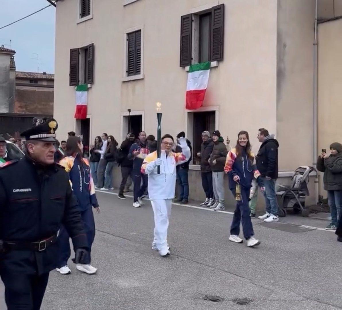 Fiamma Olimpica Sant'Ambrogio di Valpolicella Milano Cortina 2026