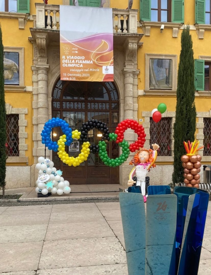 Il passaggio della Fiamma Olimpica a Villafranca di Verona e Valeggio sul Mincio. Foto di Enzo Cairoli