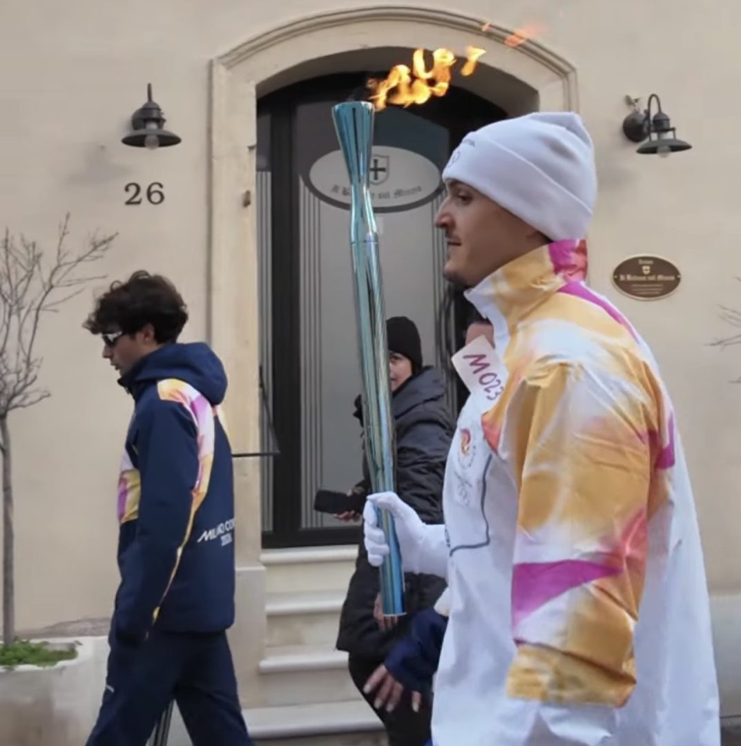 Il passaggio della Fiamma Olimpica a Villafranca di Verona e Valeggio sul Mincio. Foto di Enzo Cairoli