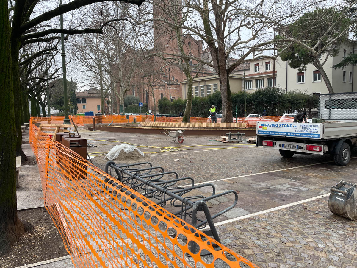 Cantiere riqualificazione piazzetta Brà Molinari, Verona
