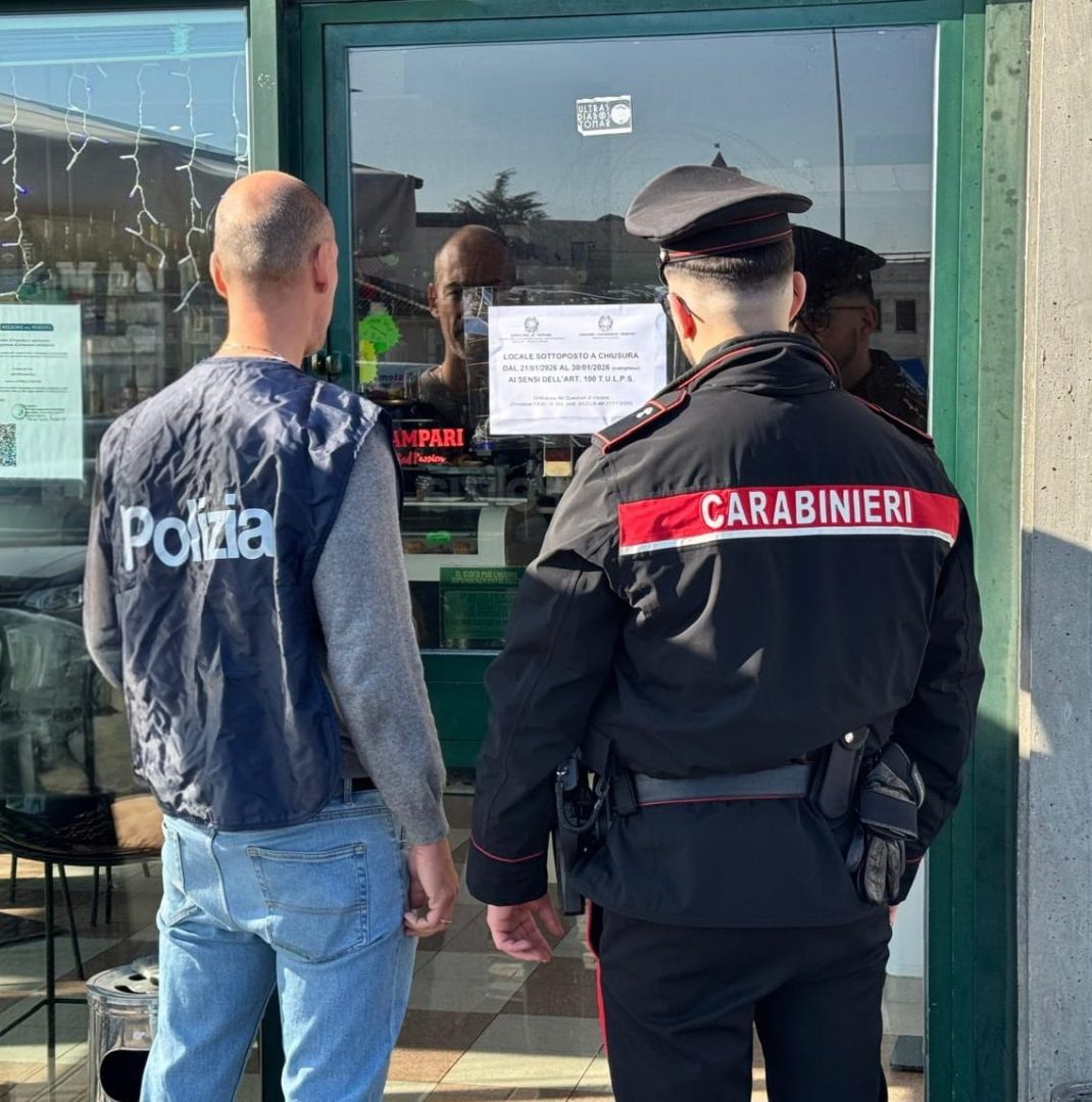 Chiusura Locale bar Pescantina