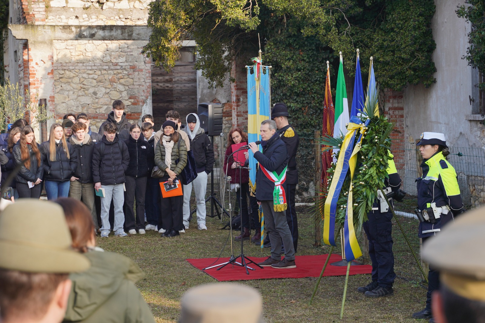 Deposizione di una corona e visita guidata presso l’ex campo di concentramento provinciale di Montorio