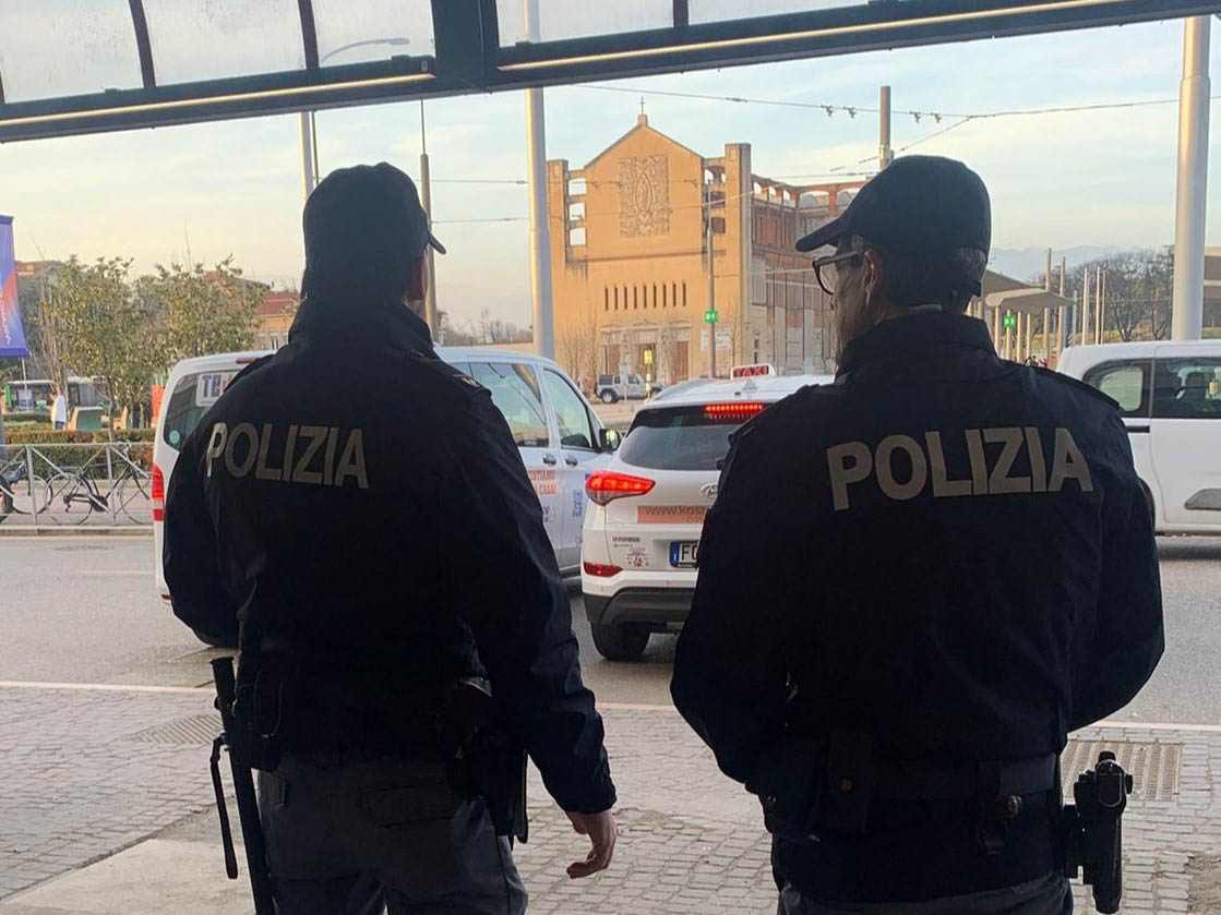 Polizia Ferroviaria Stazione Verona Porta Nuova