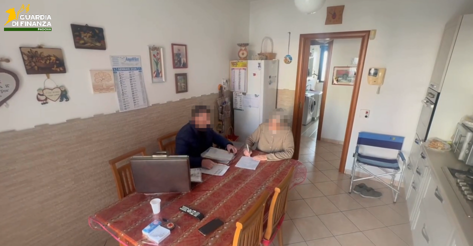 Truffe anziani Guardia di finanza