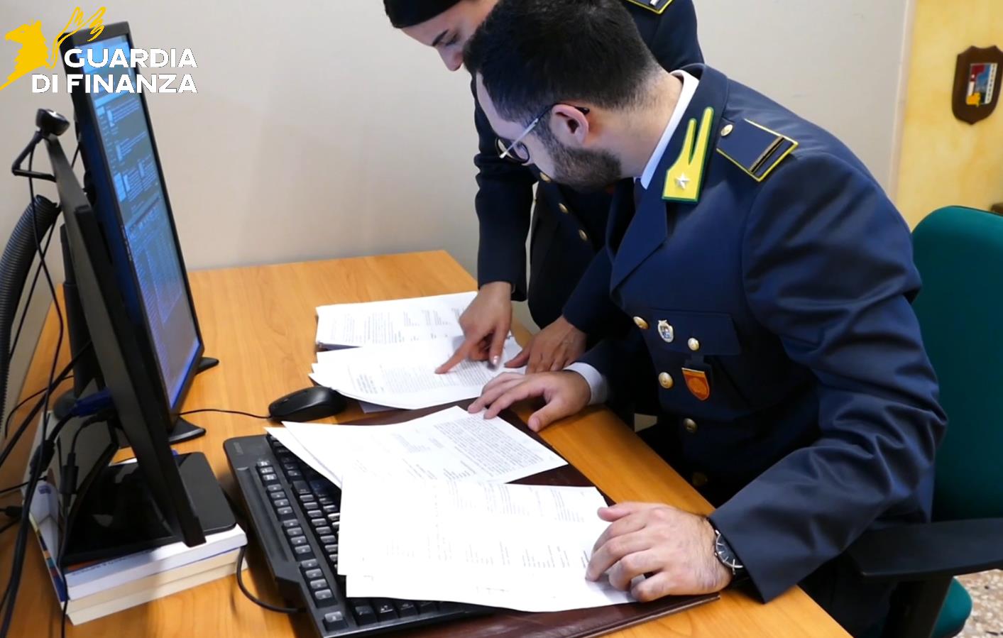 guardia di finanza - frode bonus facciate