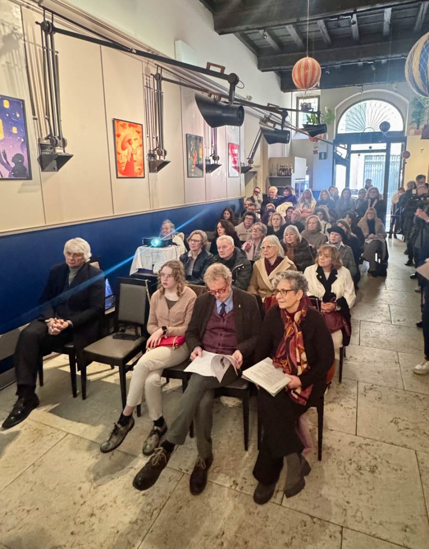 Ápeiron - Senza confinI Palazzo Forti