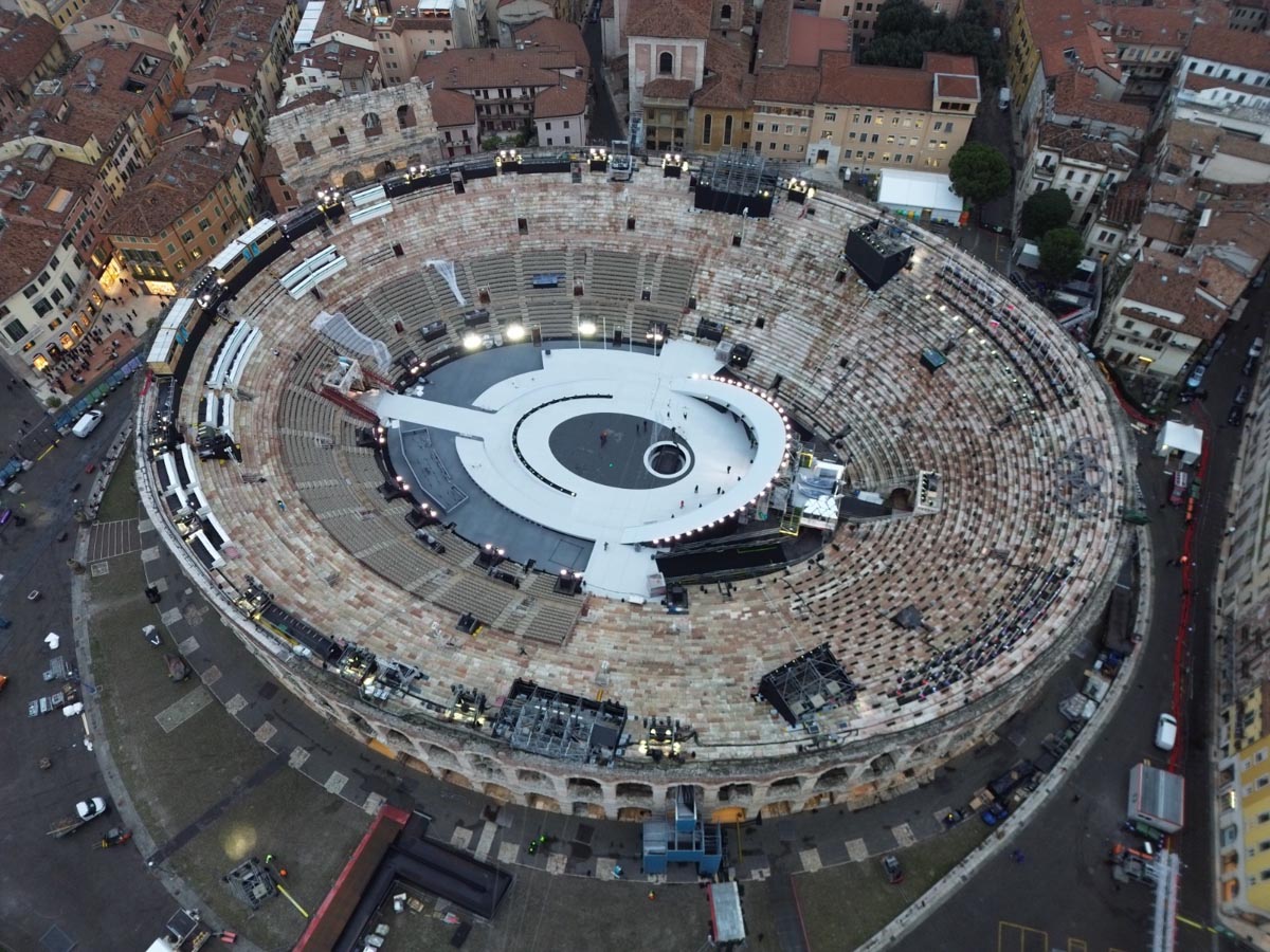 L'Arena di Verona pronta per la cerimonia di chiusura dei giochi olimpici di Milano Cortina 2026
